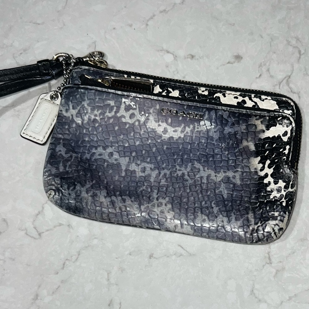 Coach Black White Patterned Double Zip Wristlet - image 9